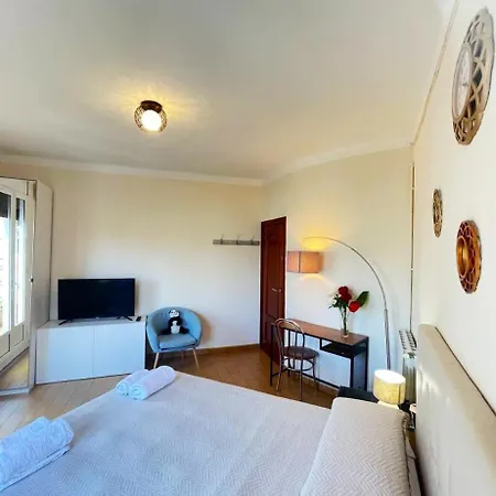 Bed & Breakfast Rooms Nueva Valencia