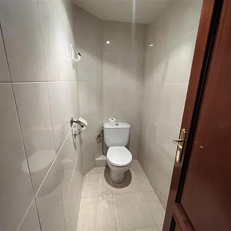 Rooms Valencia Semesterbostad