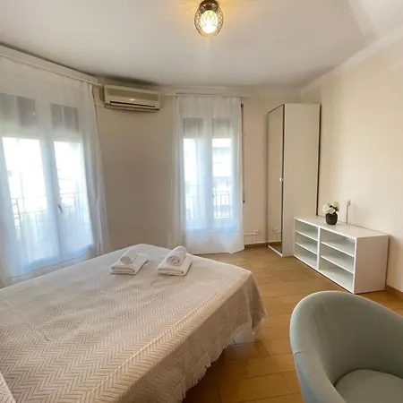Rooms Valencia Barcelona