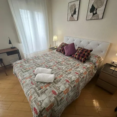 Rooms Valencia * Barcelona